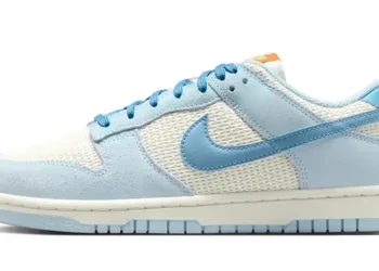 Nike Dunk Low SE Gets a Fresh Update in Sail and Hydrogen Blue