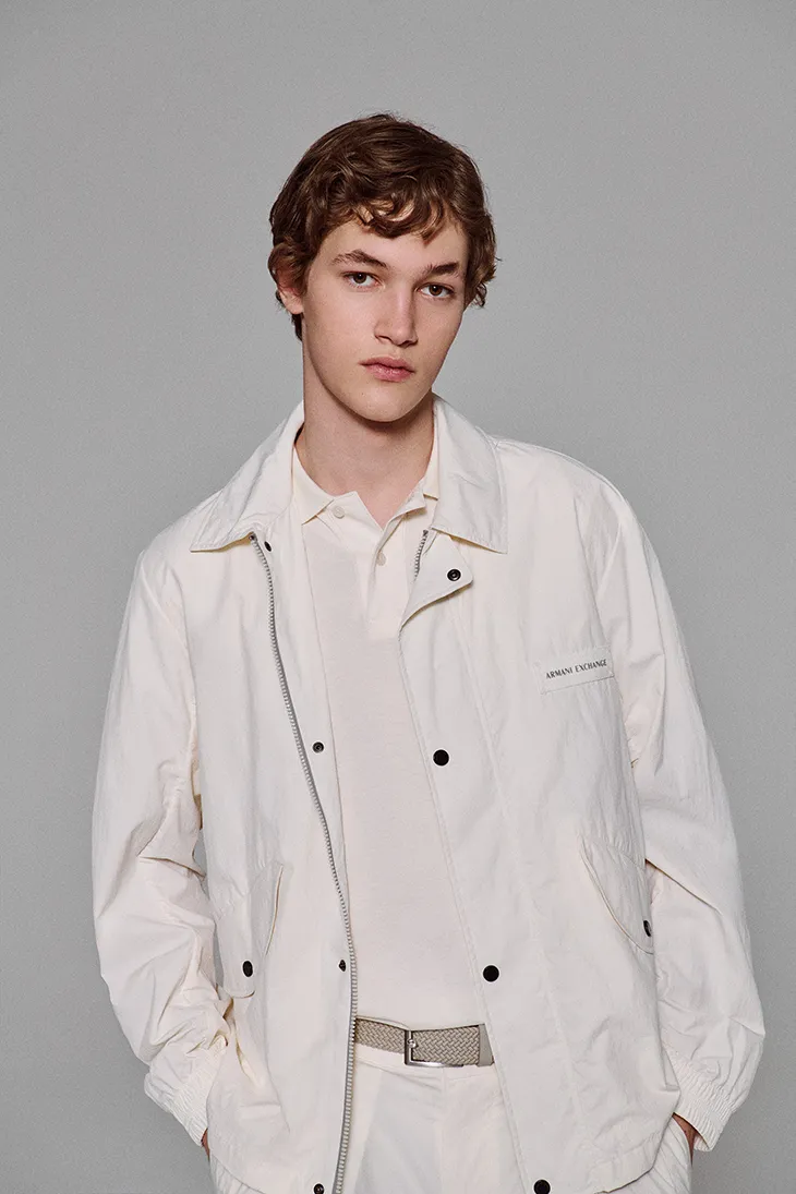 AX WHITE