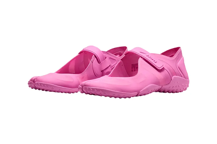 NikeSKIMS Rift Mesh Psychic Pink