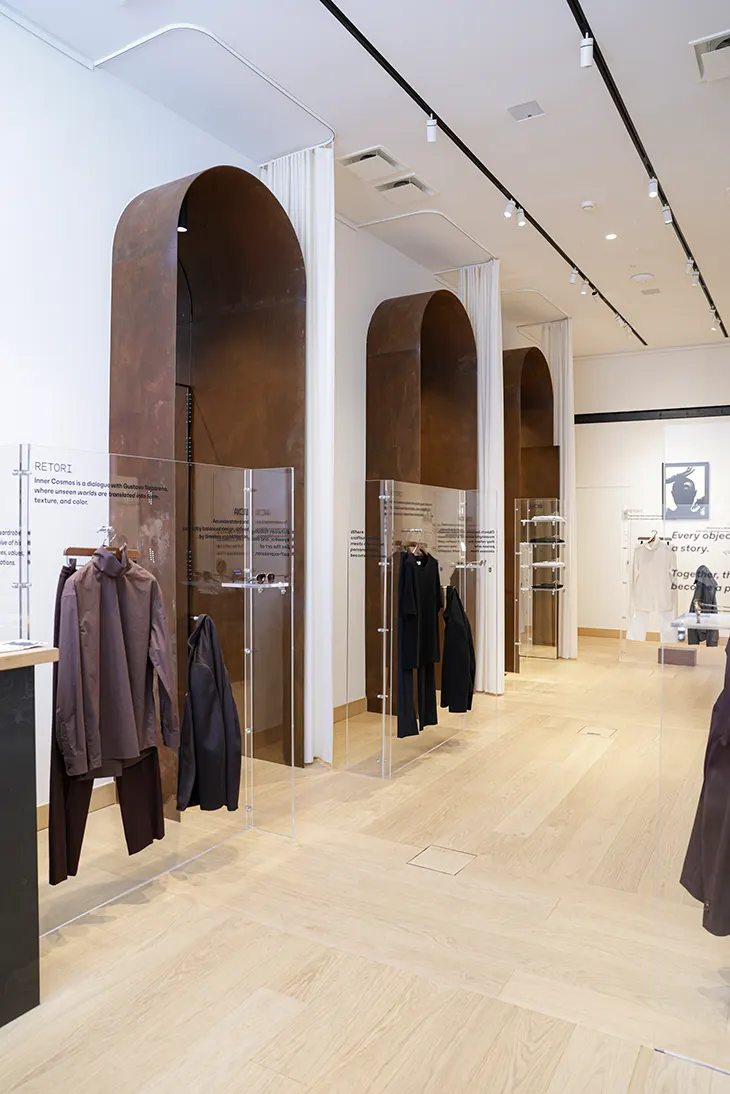 Akoni and Retori Tailored Reality