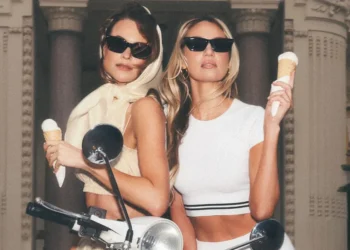Candice Swanepoel & Behati Prinsloo Front Alo Summer Atelier