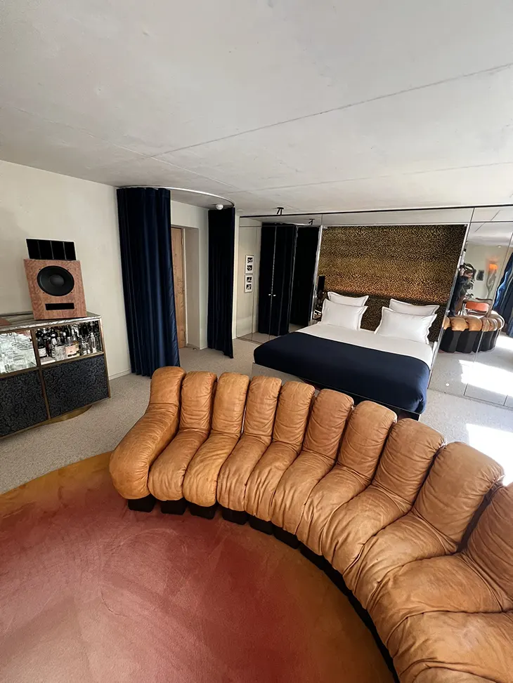 Studio KO Dali Suite