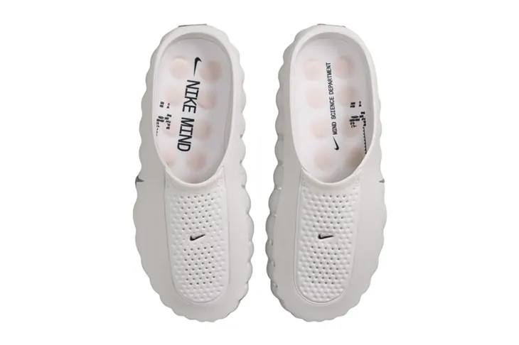 Nike Mind 001 White Metallic Silver