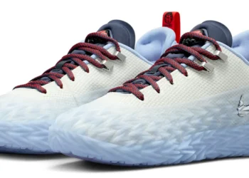 Nike Detroit Tough