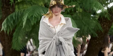 DIOR COUTURE
