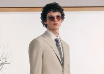 Louis Vuitton Formal SS27 Menswear Updates the Business Wardrobe