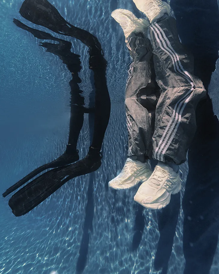 Triple White Adistar Jellyfish