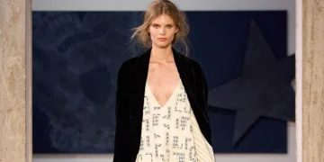 Maria Grazia Chiuri Reframes Desire at Fendi Couture