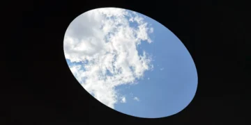 DORIC ORDER: The Long Way to See the Sky