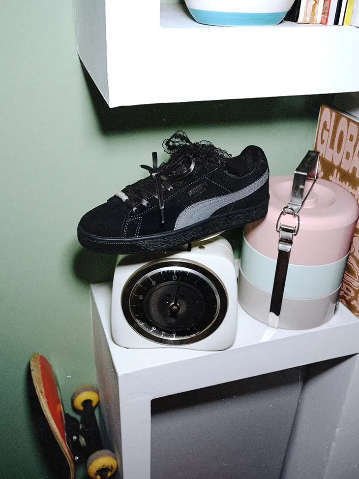 Sneakers