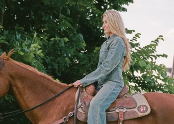 Helmut Lang Jeans Seen by Chloe Jones Looks to Western Life
