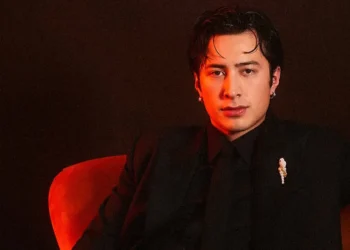 Hudson Williams Joins “The Altruists” Coming to Netflix This November
