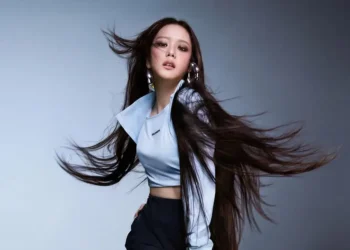 JISOO Brings Blue Perspective to Life for Salomon