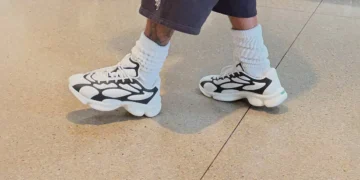 Justin Bieber Gives First Look at SKYLRK Sensory Runner
