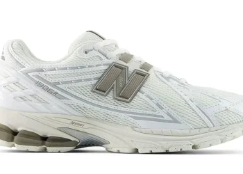 New Balance 1906R “White” Keeps the Palette Clean