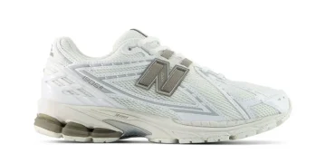 New Balance 1906R “White” Keeps the Palette Clean