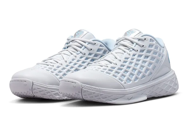 Nike Kobe 3 Low Protro "Pure Platinum"