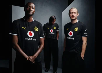 Borussia Dortmund Kit