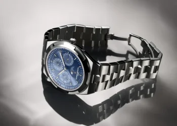 Vacheron Constantin Debuts Azure Overseas Perpetual Calendar
