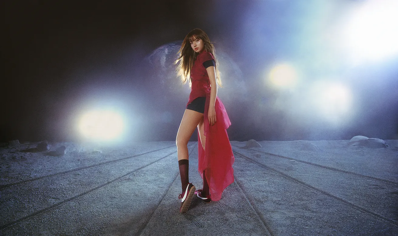 Lisa Nike Moon Shoe