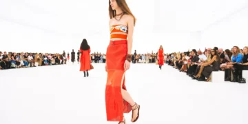 Hermès SS27: Where Craft Becomes Invisible