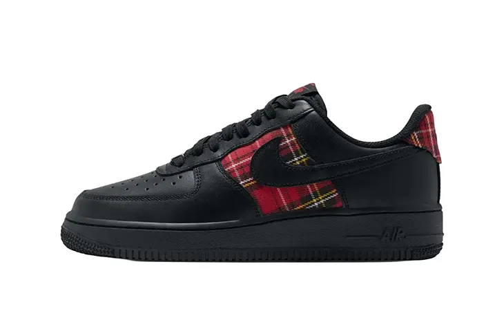 Nike Plaid Pack