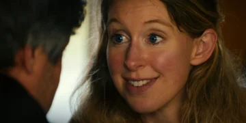 How to Prepare Yourself for Watching Elizabeth Holmes